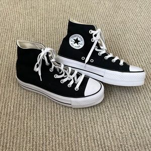 Black platform converse